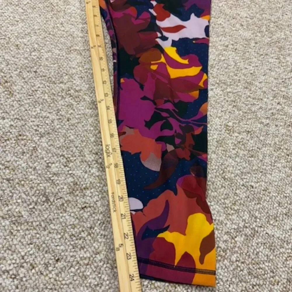 Old Navy Multicolor Workout Maternity Leggings‎ Size XXL - Picture 11 of 12